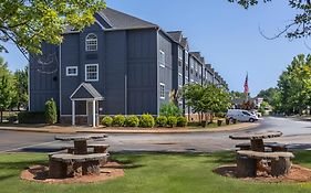 Greenville Pelham Inn By Ihg